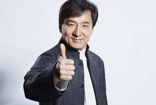 成龙简历个人资料,从武术小子到国际巨星，传奇人生回顾  第3张