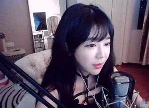 女主播帮我吹箫  第2张